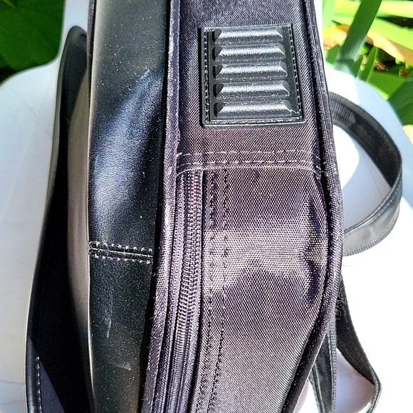 Targus Laptop Bag, Black Canvas, Faux Leather Trim, Unisex, 15.5"x11" - Picture 14 of 15